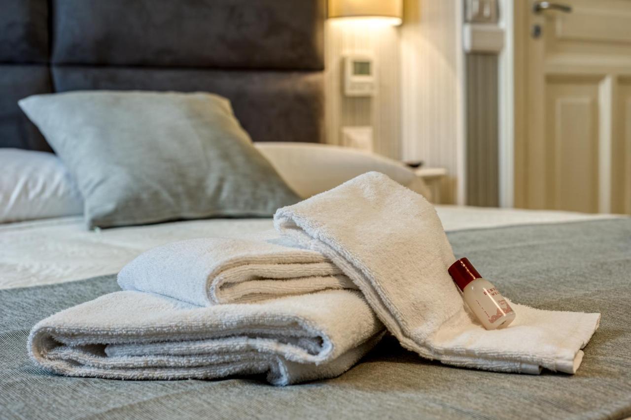 רומא Rione Xxii Apartments מראה חיצוני תמונה